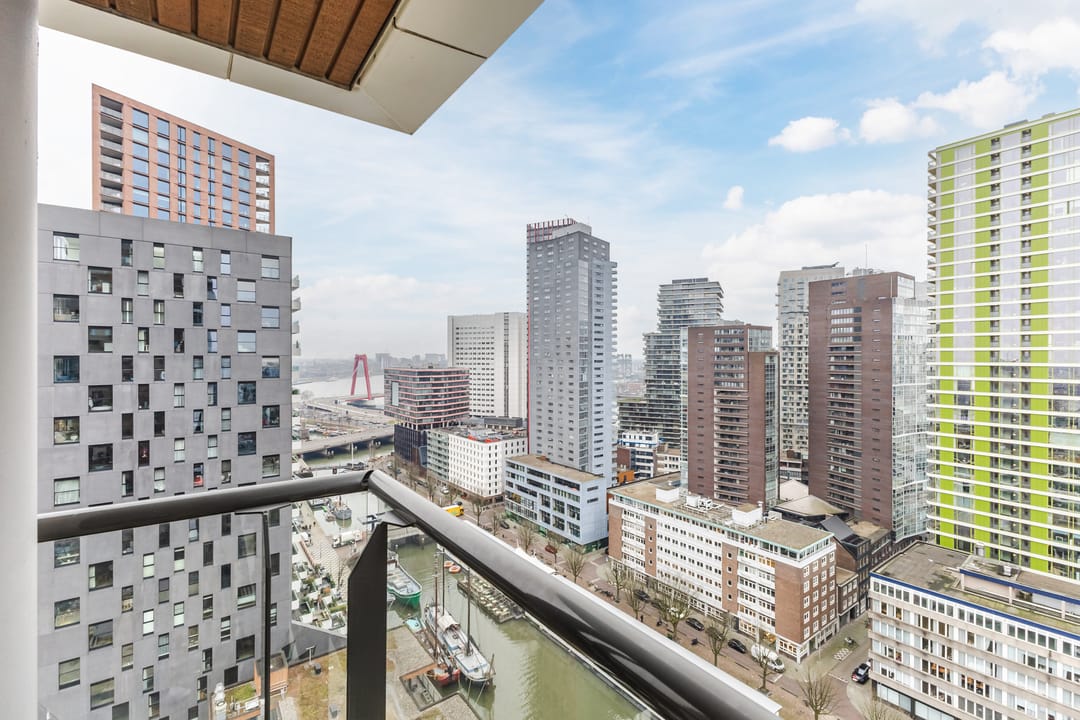 Photo 7 of Posthoornstraat 436