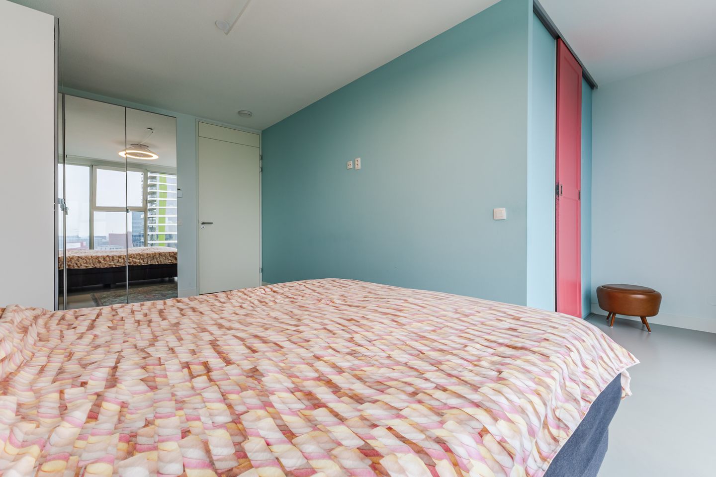 Photo 25 of Posthoornstraat 436