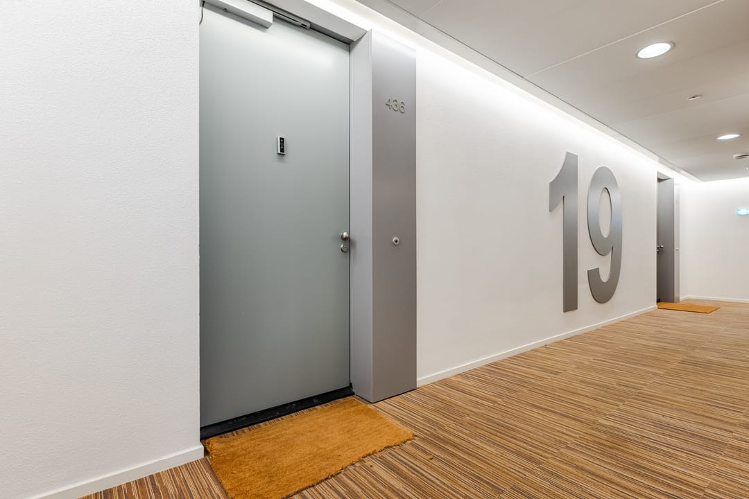 Photo 31 of Posthoornstraat 436