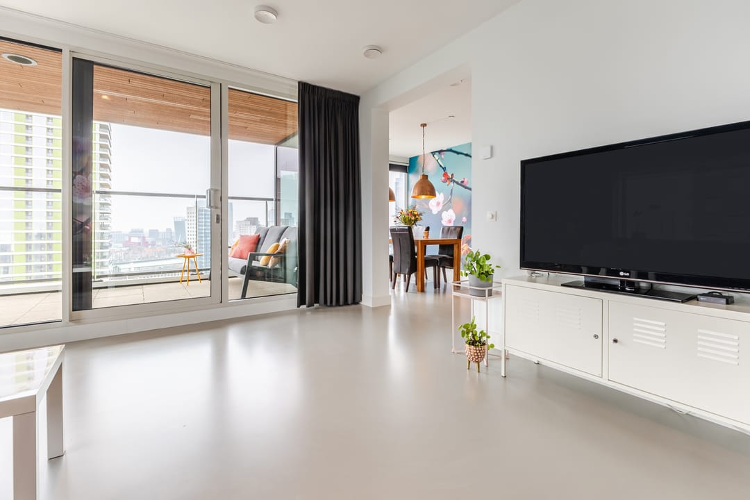 Photo 11 of Posthoornstraat 436