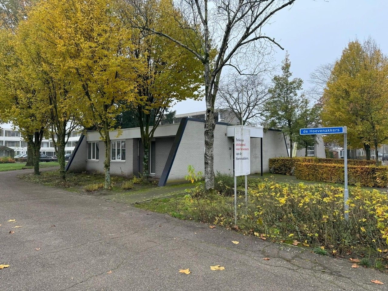 View photo 3 of Mgr. Bannenberglaan 38