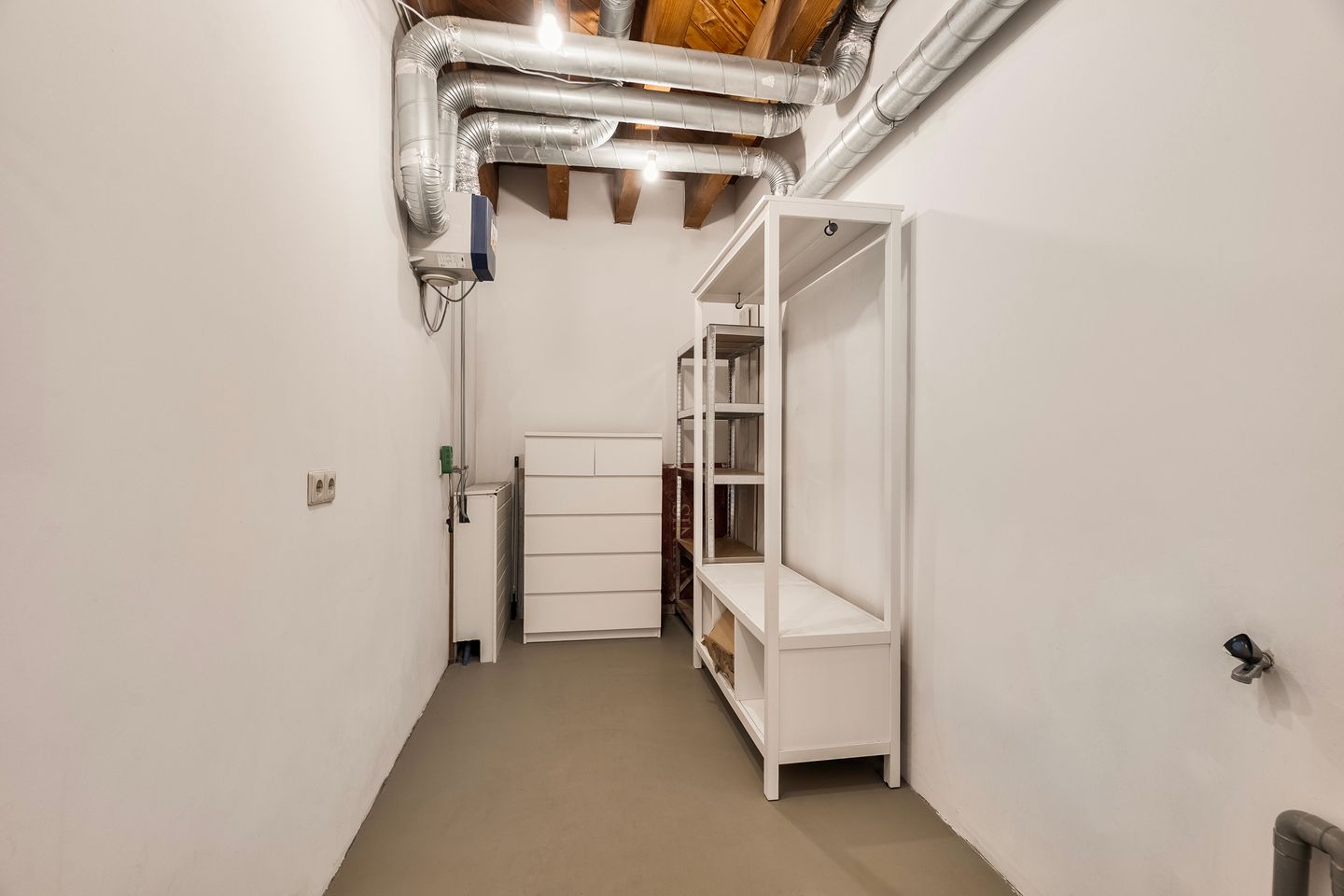 Foto 10 van Lloydstraat 106