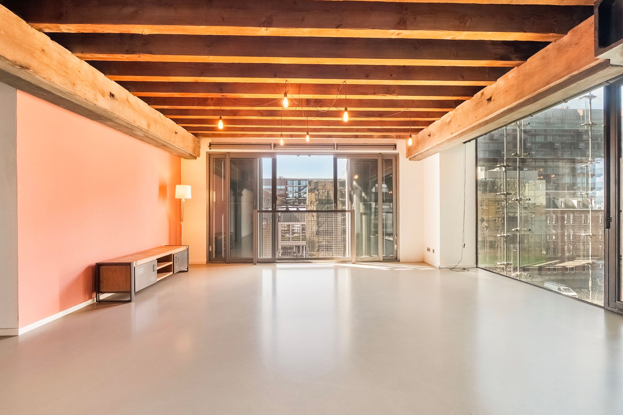 Foto 18 van Lloydstraat 106