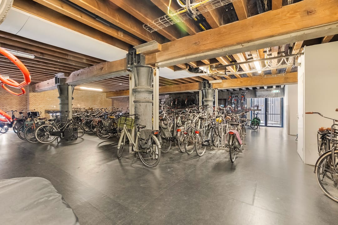 Foto 43 van Lloydstraat 106