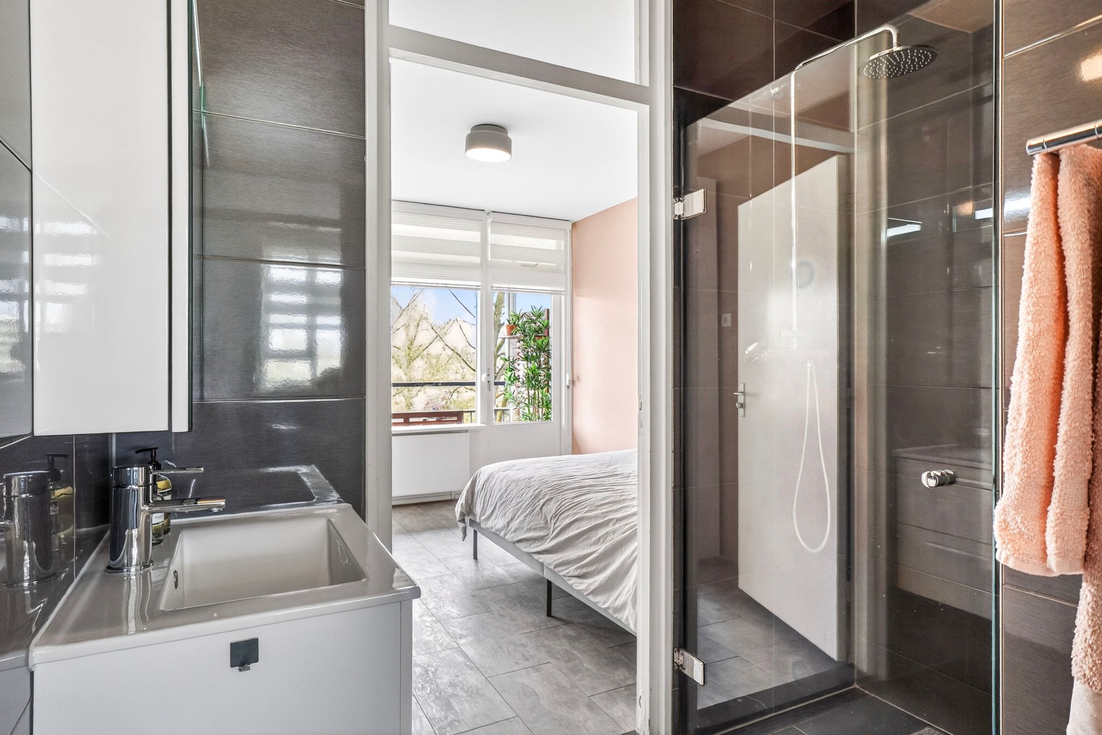 Photo 18 of Middachtensingel 98