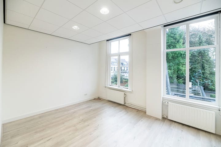 Seeligsingel 6, Breda