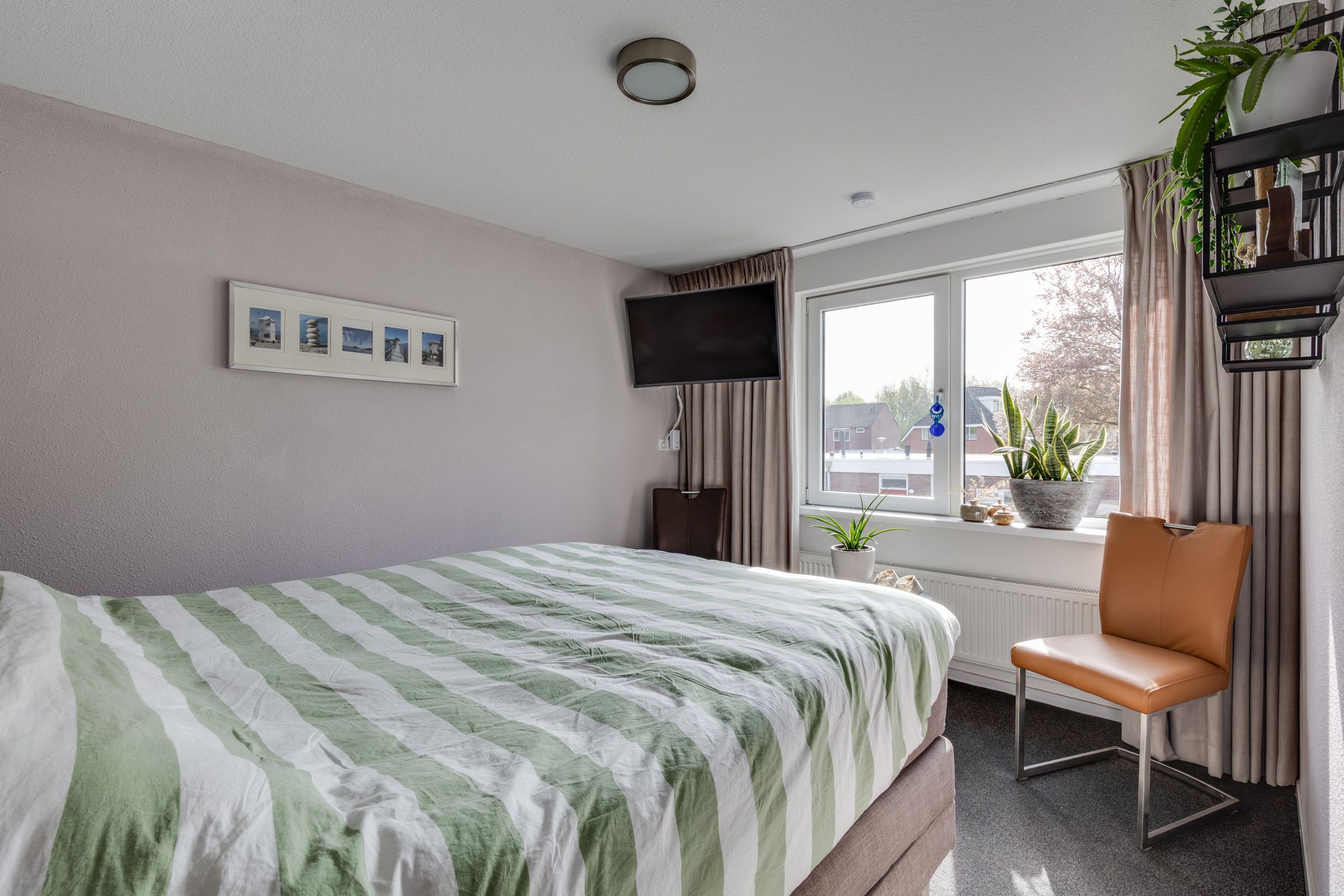 Photo 33 of Montgomerystraat 5