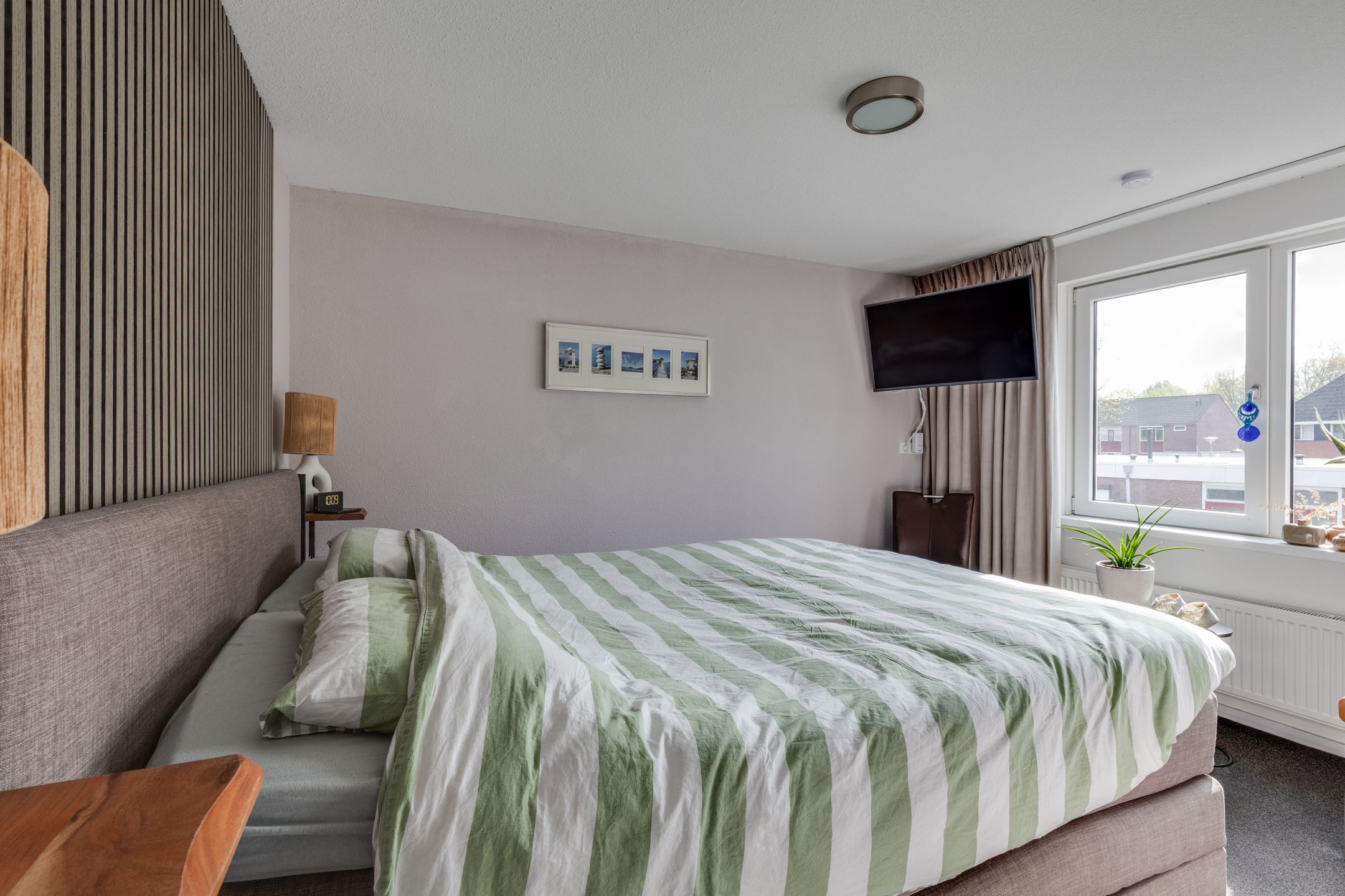 Photo 3 of Montgomerystraat 5