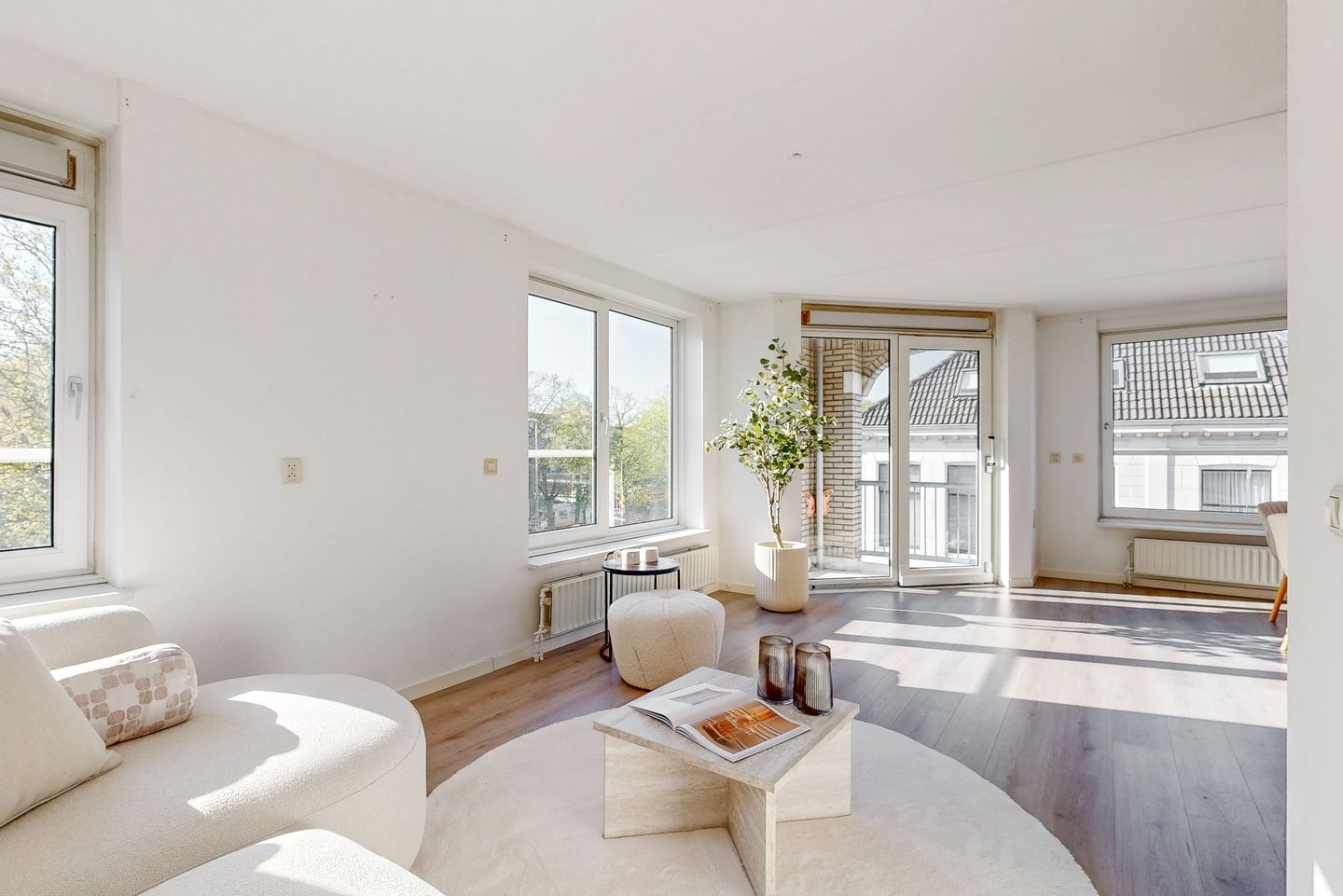 Foto 4 van Koemarkt 73