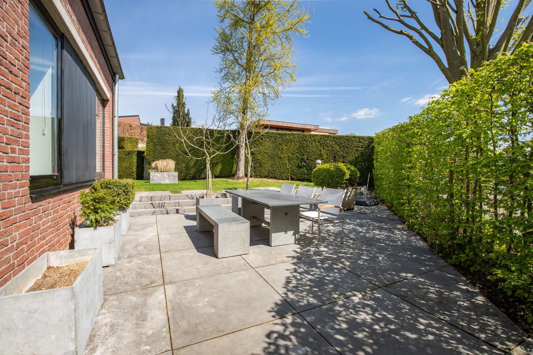 Foto 32 van Bouwensstraat 25