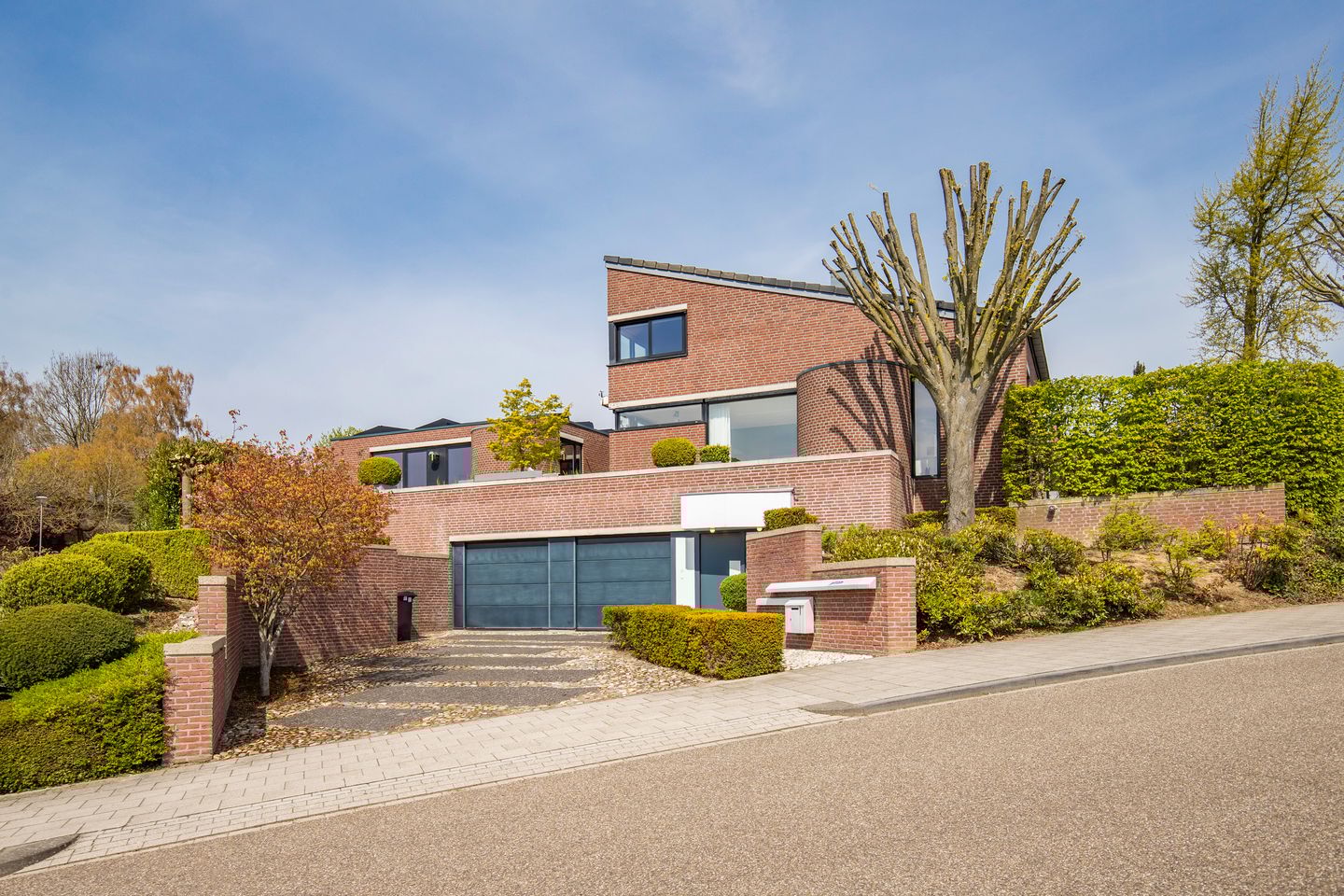 Foto 40 van Bouwensstraat 25