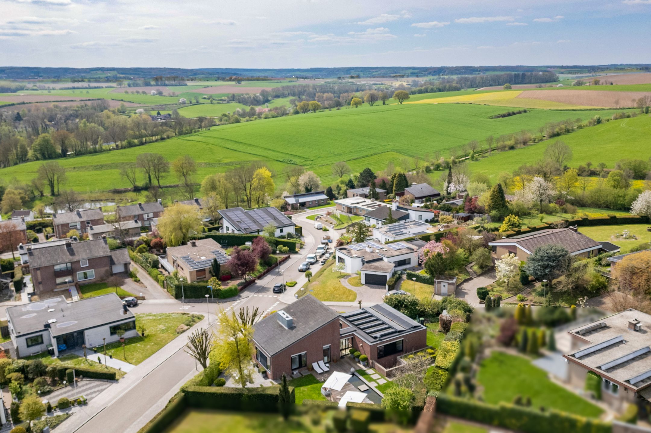 Foto 39 van Bouwensstraat 25