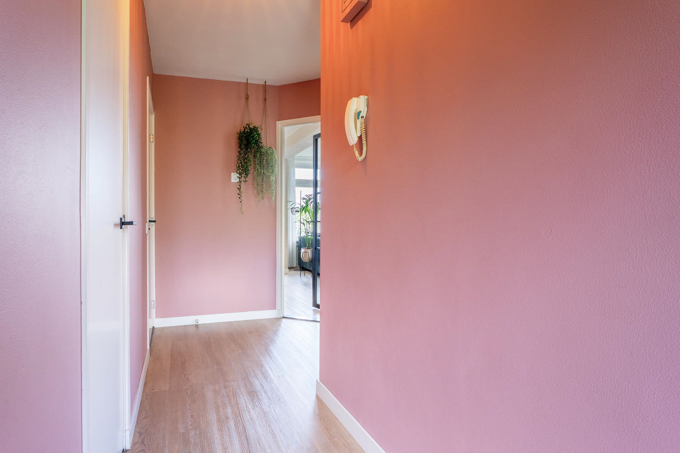 Photo 6 of Okeghemlaan 21-C