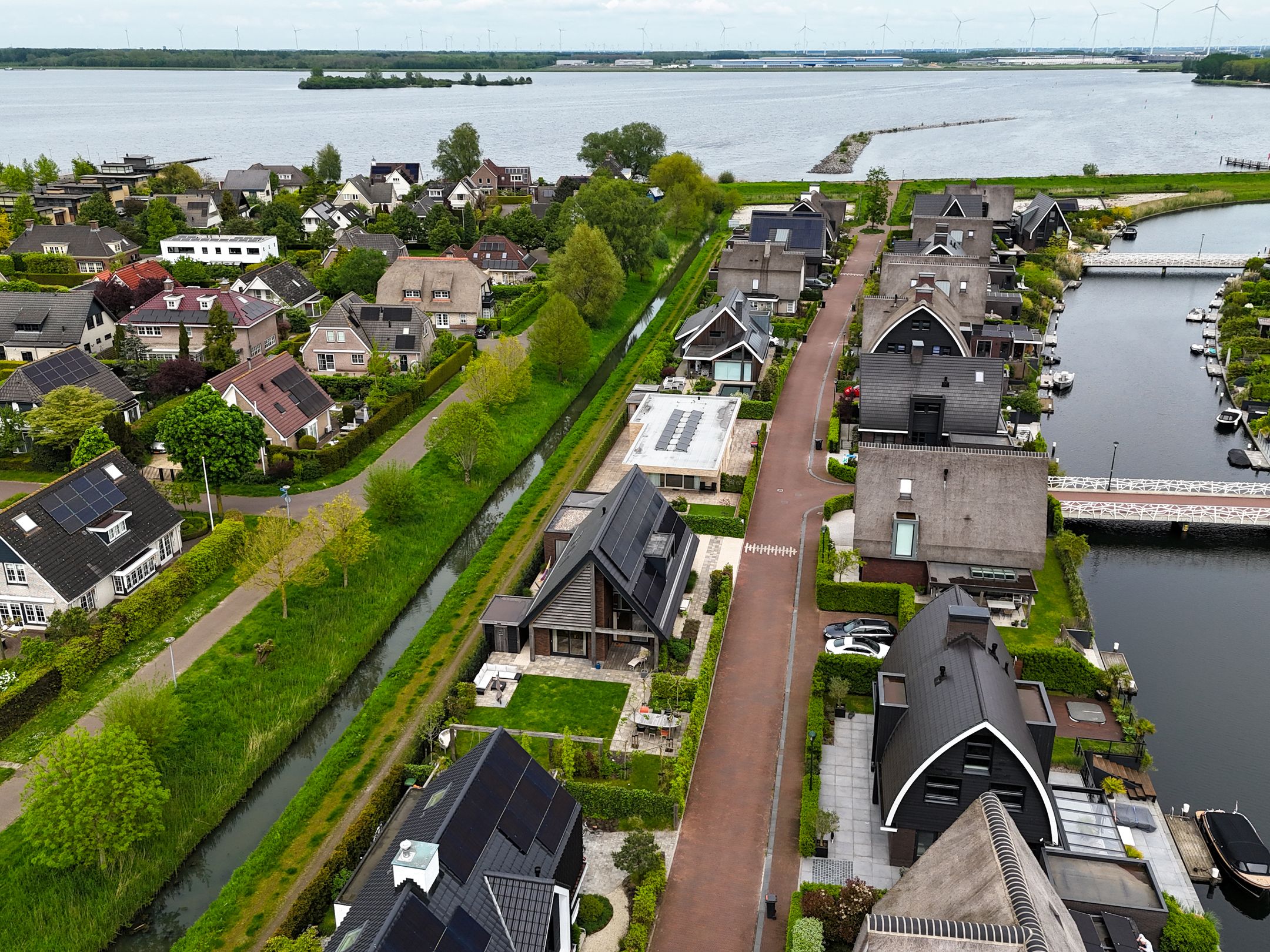 Foto 33 van Zuiderzeedreef 33