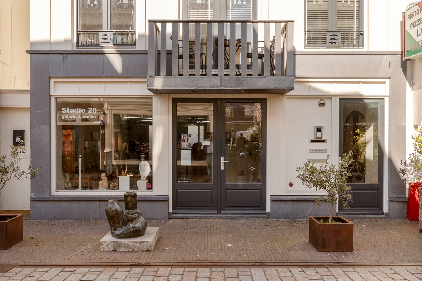 View photo 2 of Keizerstraat 26