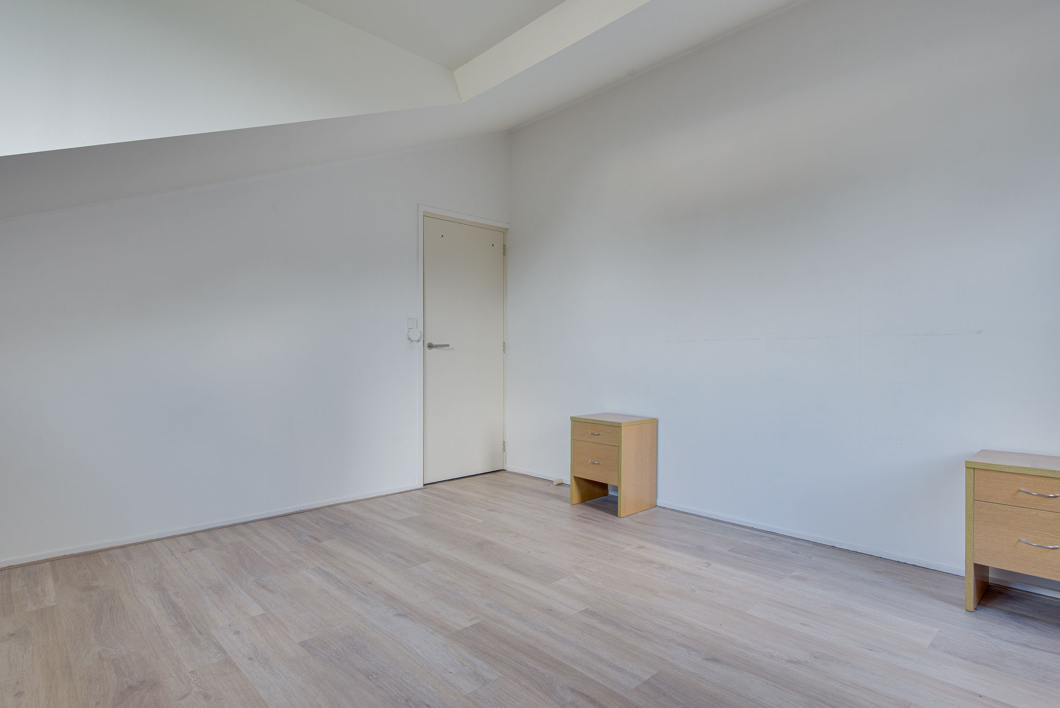 Foto 111 van Witboomstraat 42-D