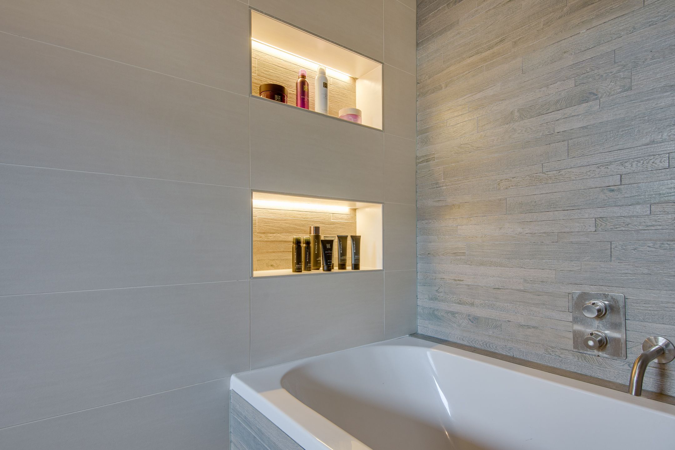 Foto 45 van Witboomstraat 42-D