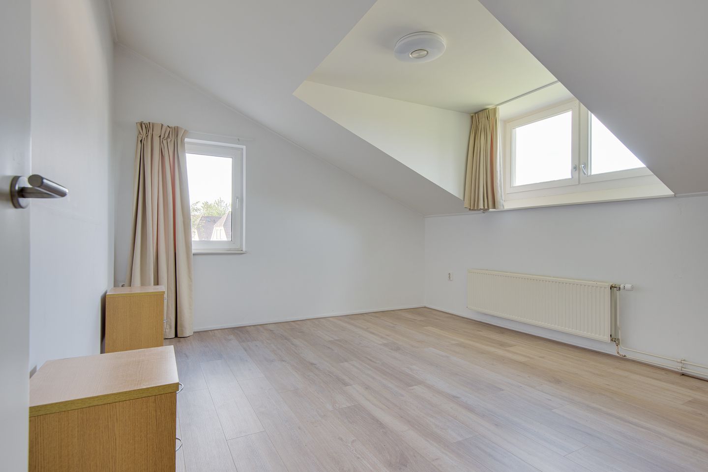 Foto 110 van Witboomstraat 42-D