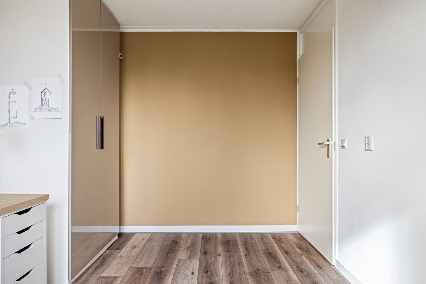 Foto 35 van de Trije 33