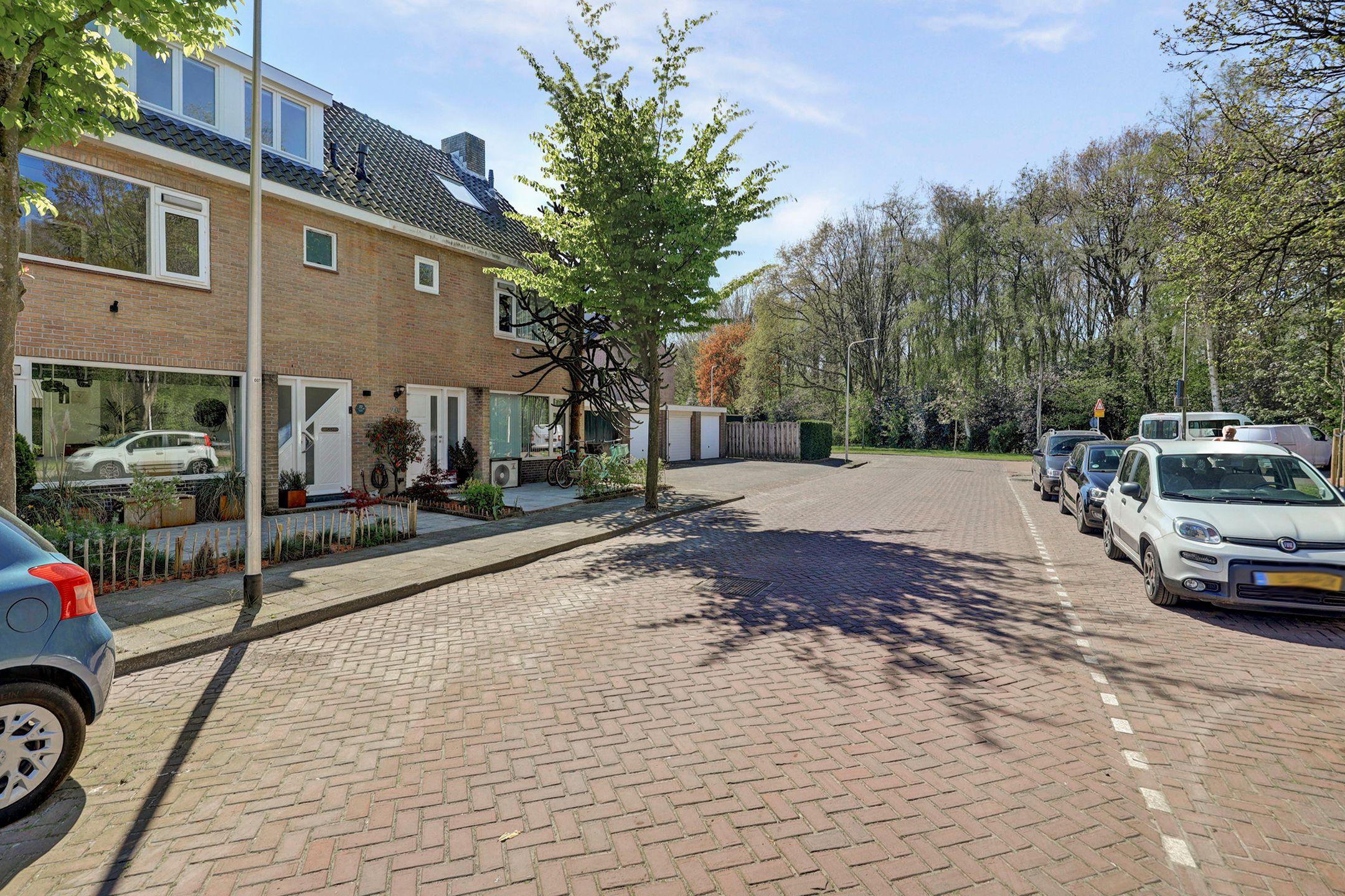 Photo 9 of van den Woudestraat 22