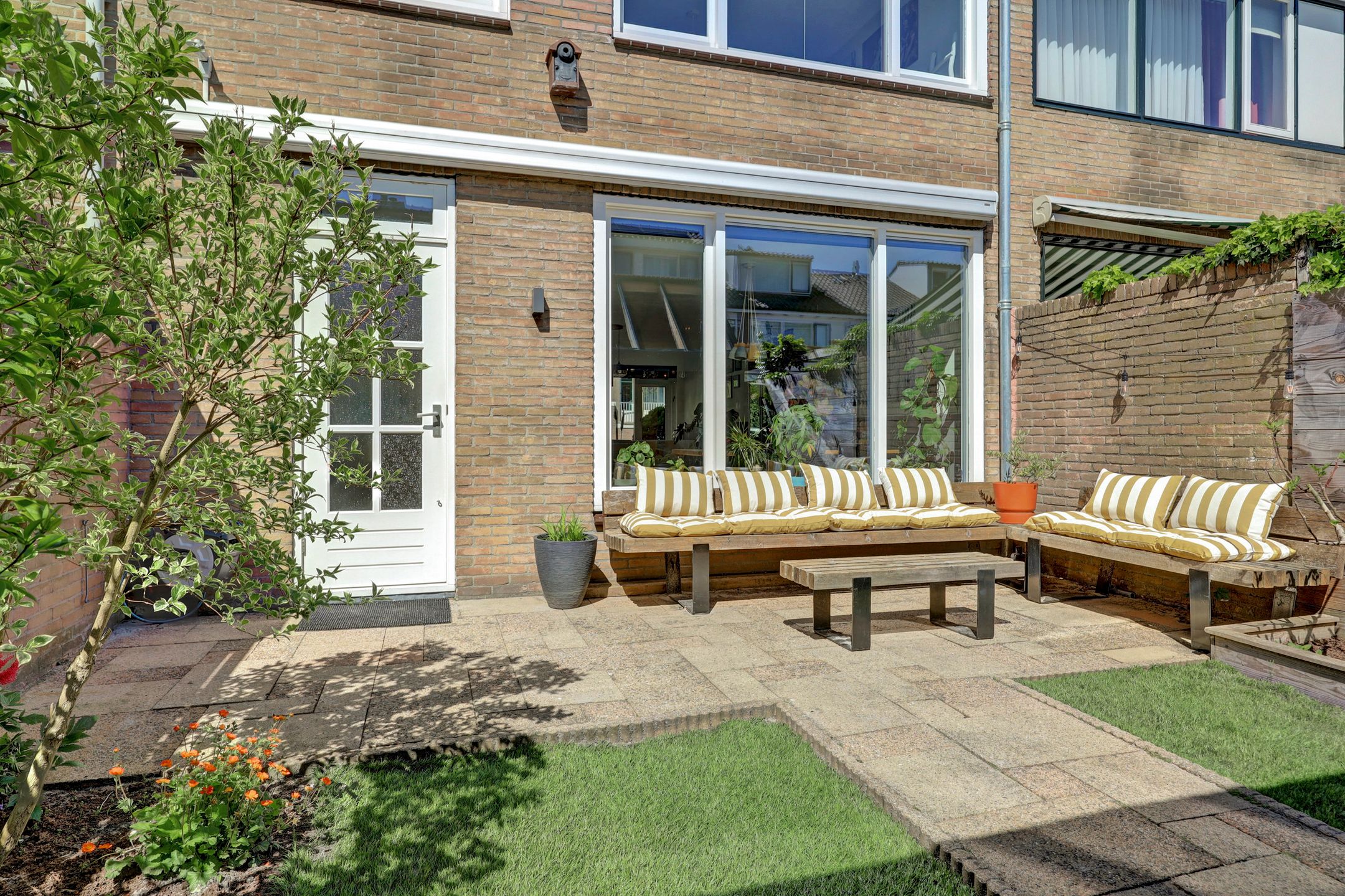 Photo 51 of van den Woudestraat 22