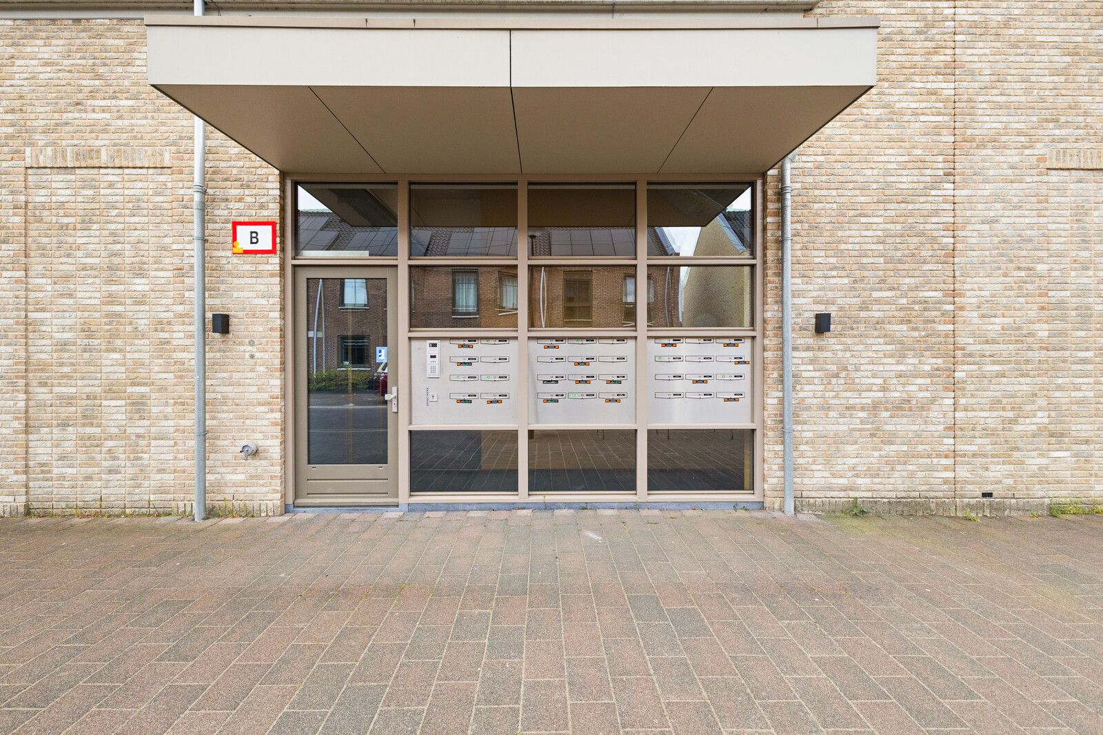 Photo 6 of Groenlingstraat 92