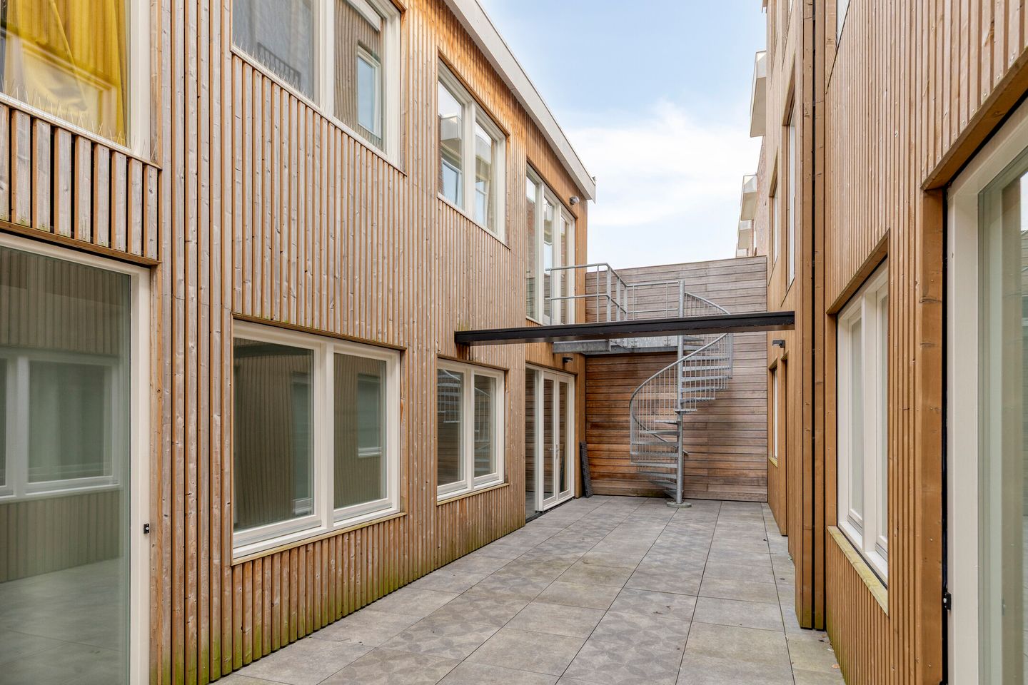 Foto 19 van Vinkenstraat 64-S