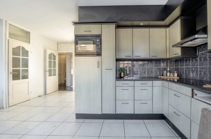 Foto 3 van Galjoen 64