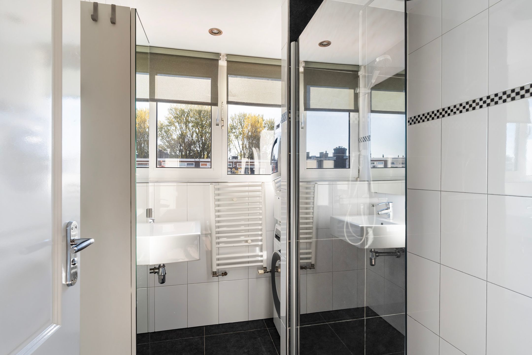 Foto 27 van Jaffa 18-C