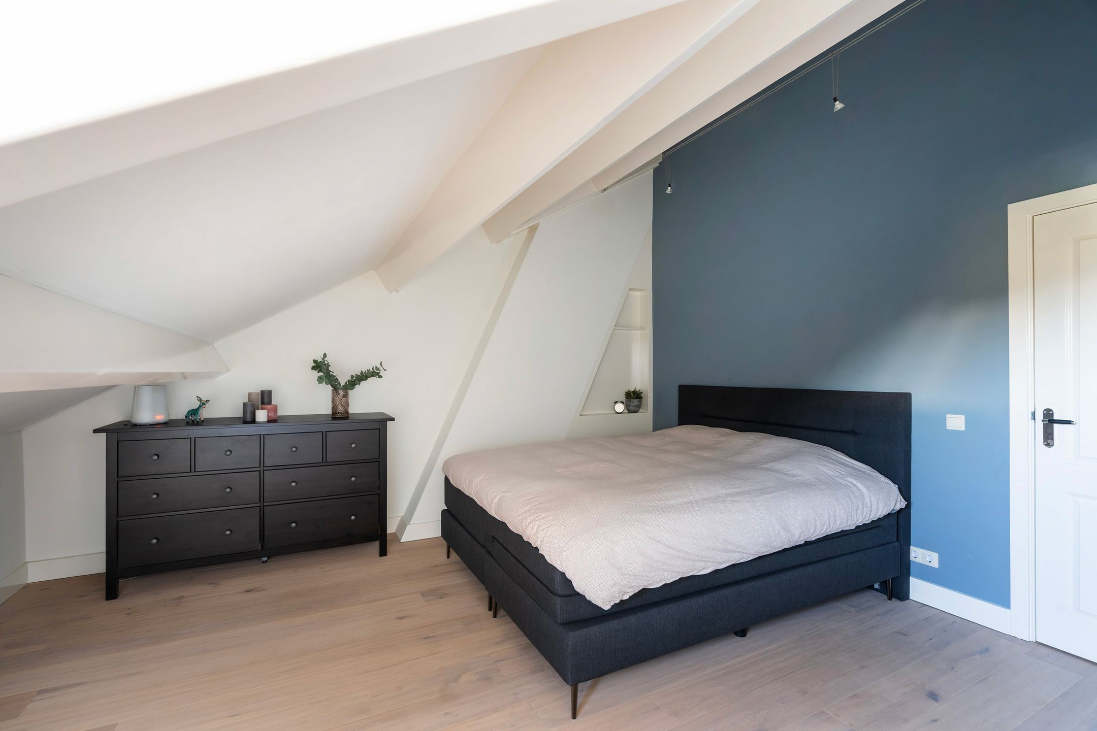 Foto 24 van Jaffa 18-C