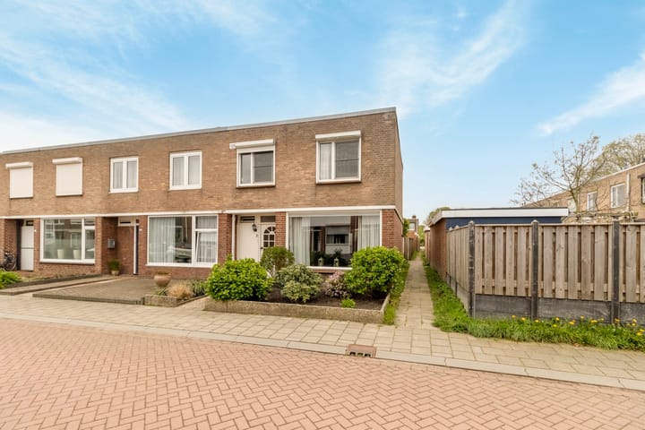 Foto 2 van Beukenlaan 8