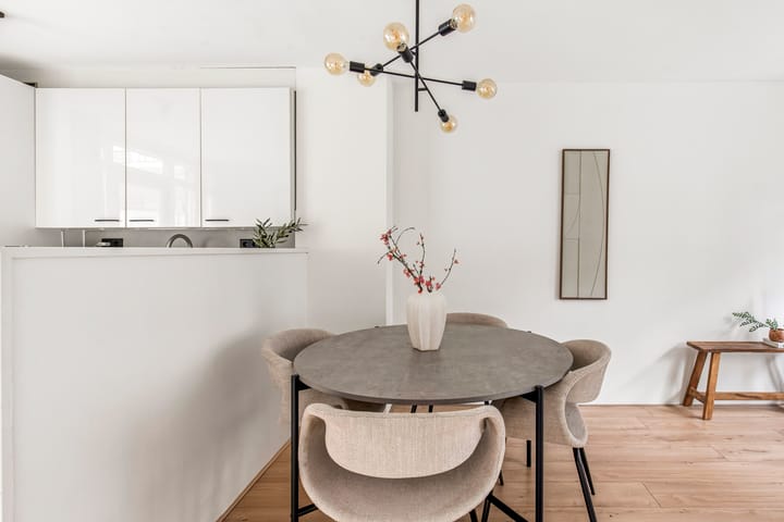 Photo 5 of Niasstraat 12-B