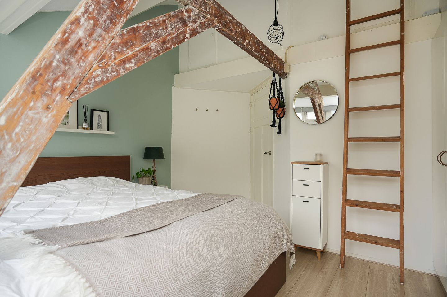 Foto 4 van Van der Mondestraat 16-A