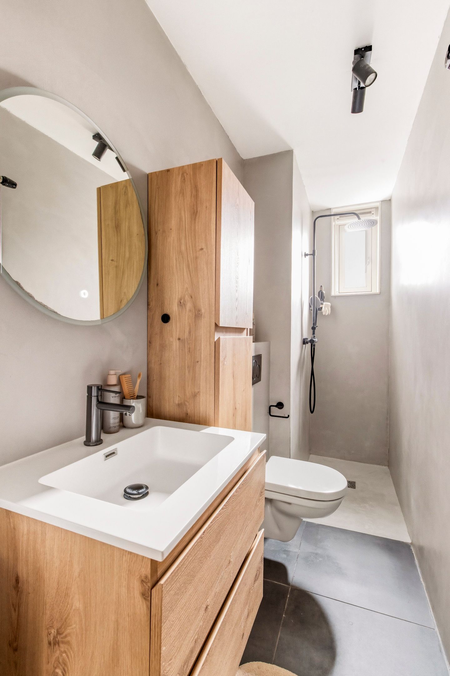 Foto 15 van Niasstraat 12-B