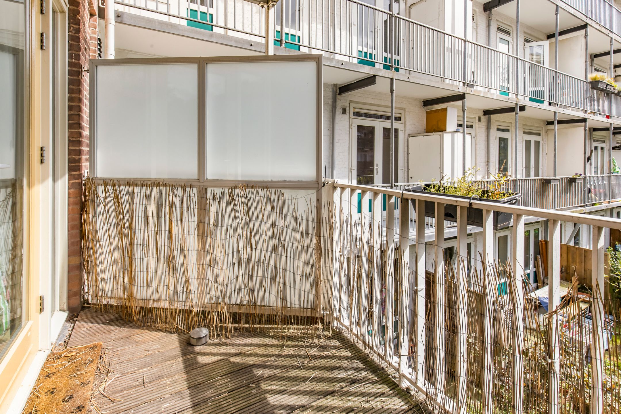 Foto 9 van Niasstraat 12-B