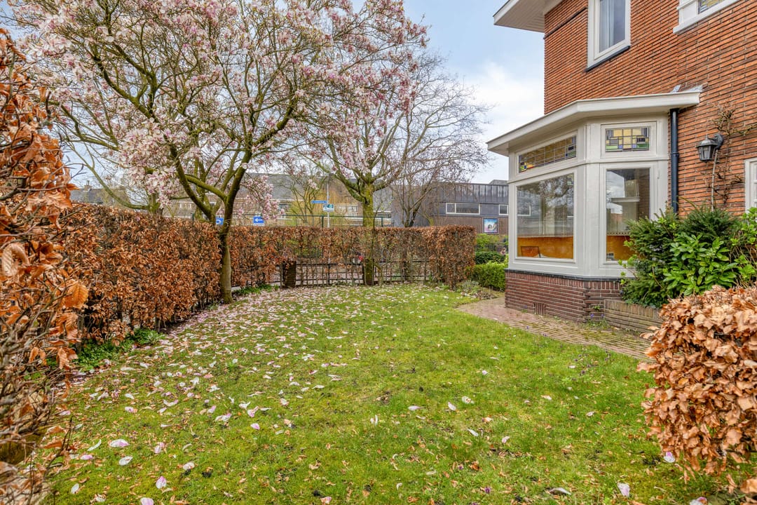 Foto 31 van Madoerastraat 1