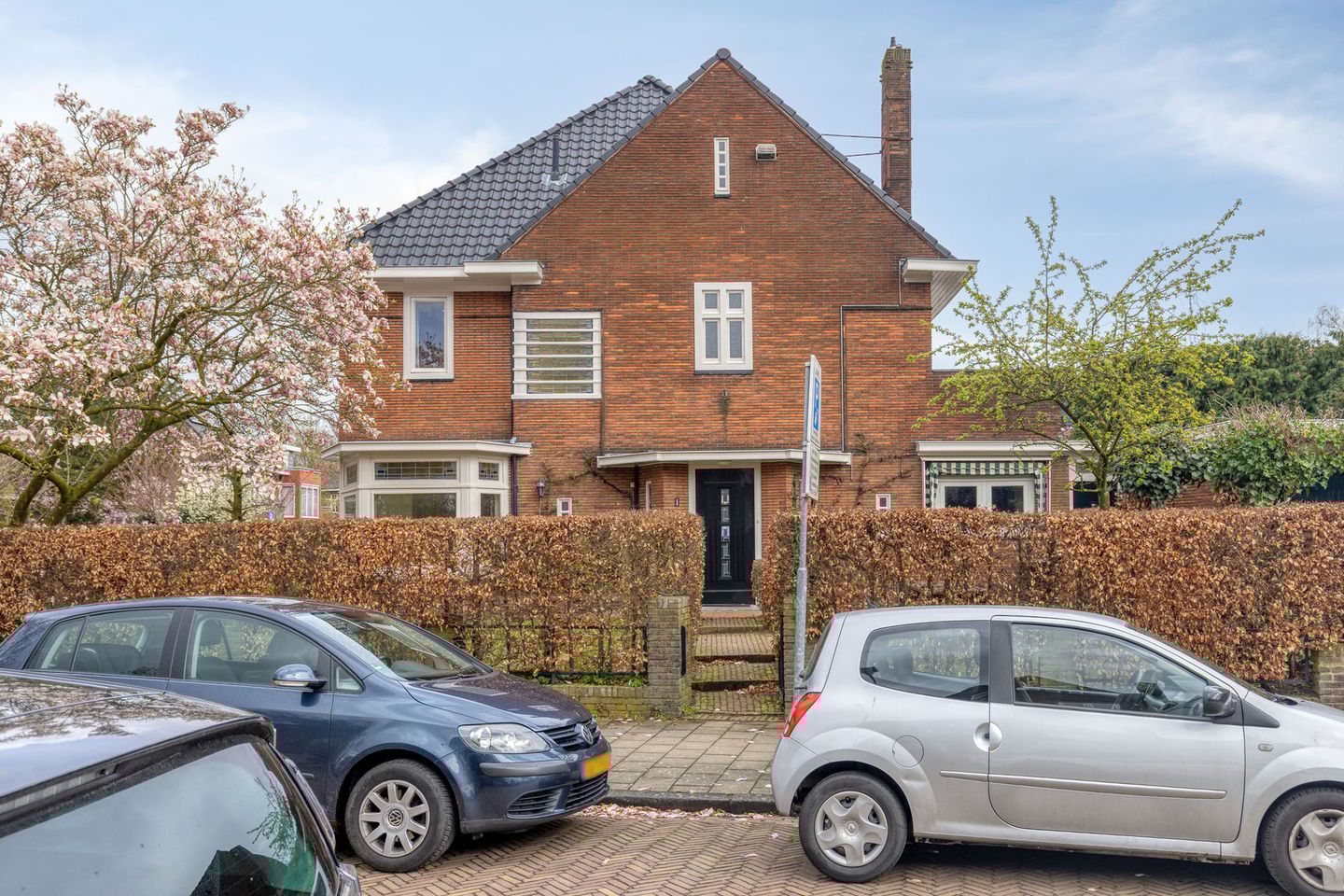 Foto 59 van Madoerastraat 1