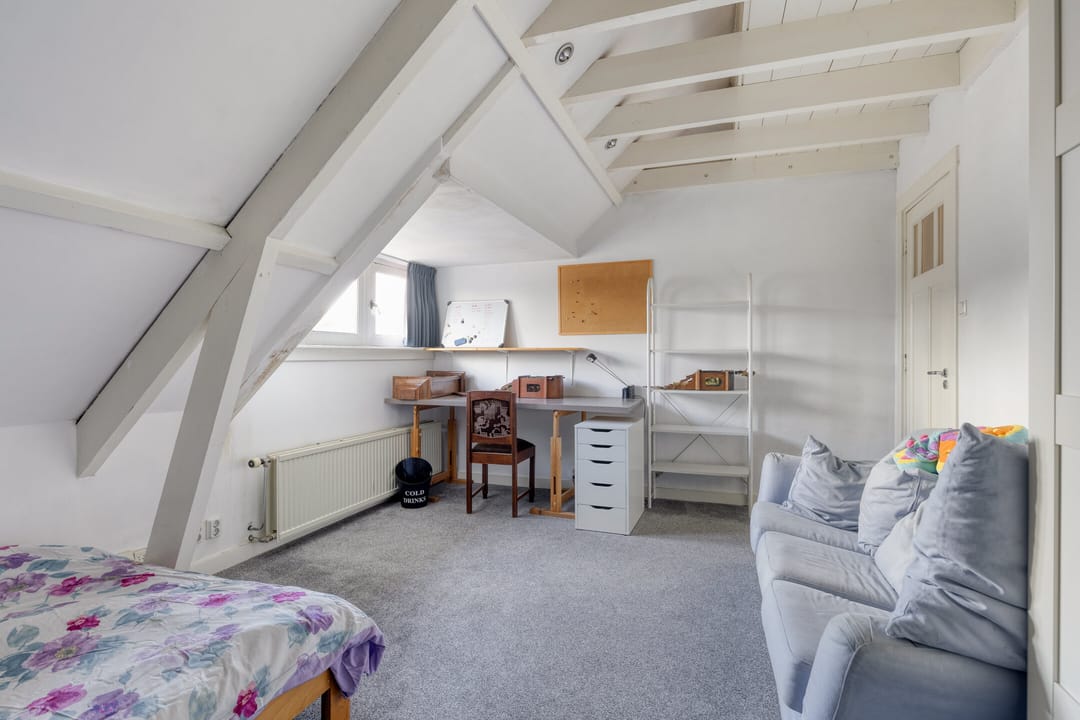 Foto 43 van Madoerastraat 1