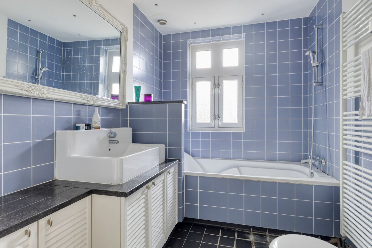 Foto 40 van Madoerastraat 1