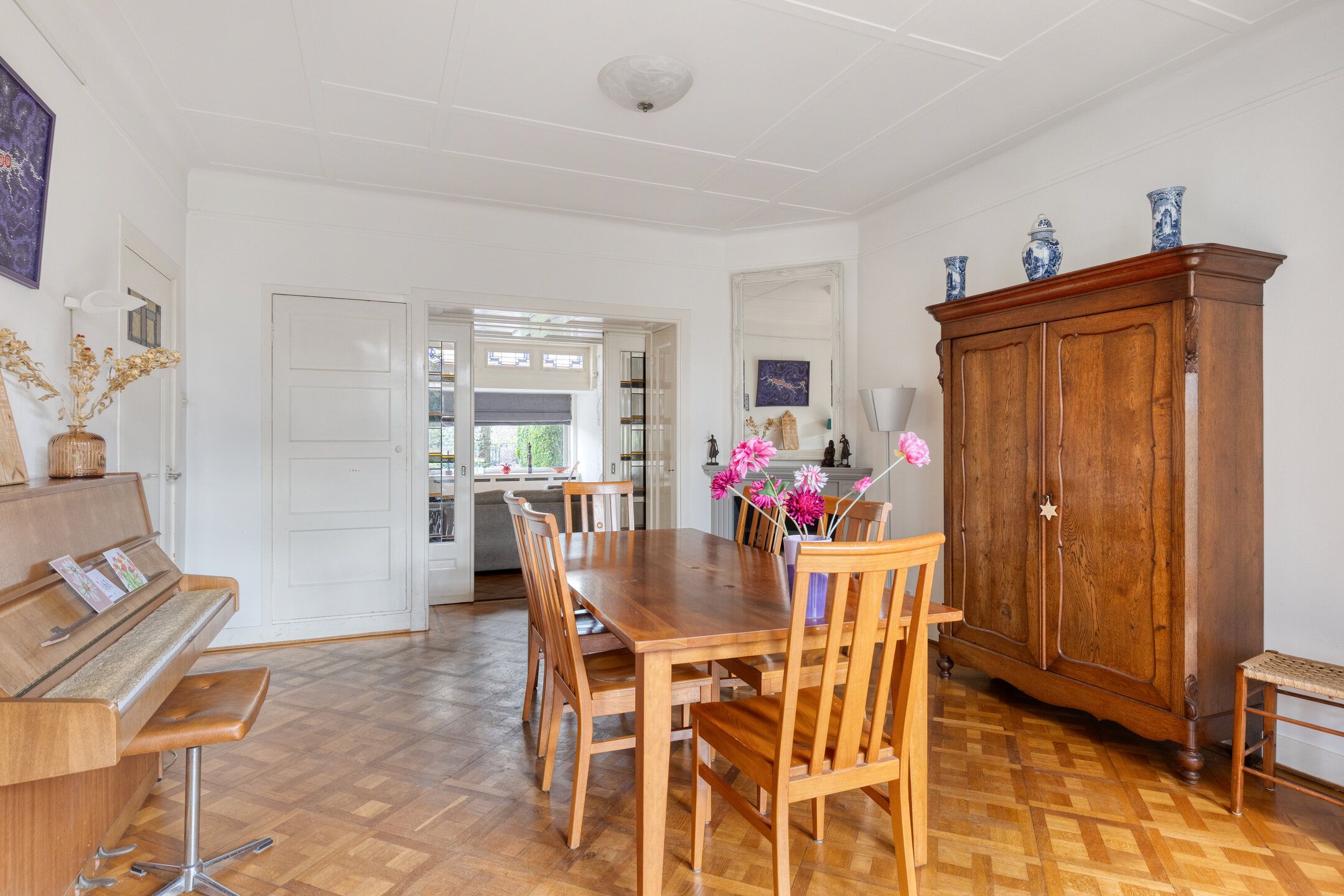 Foto 18 van Madoerastraat 1