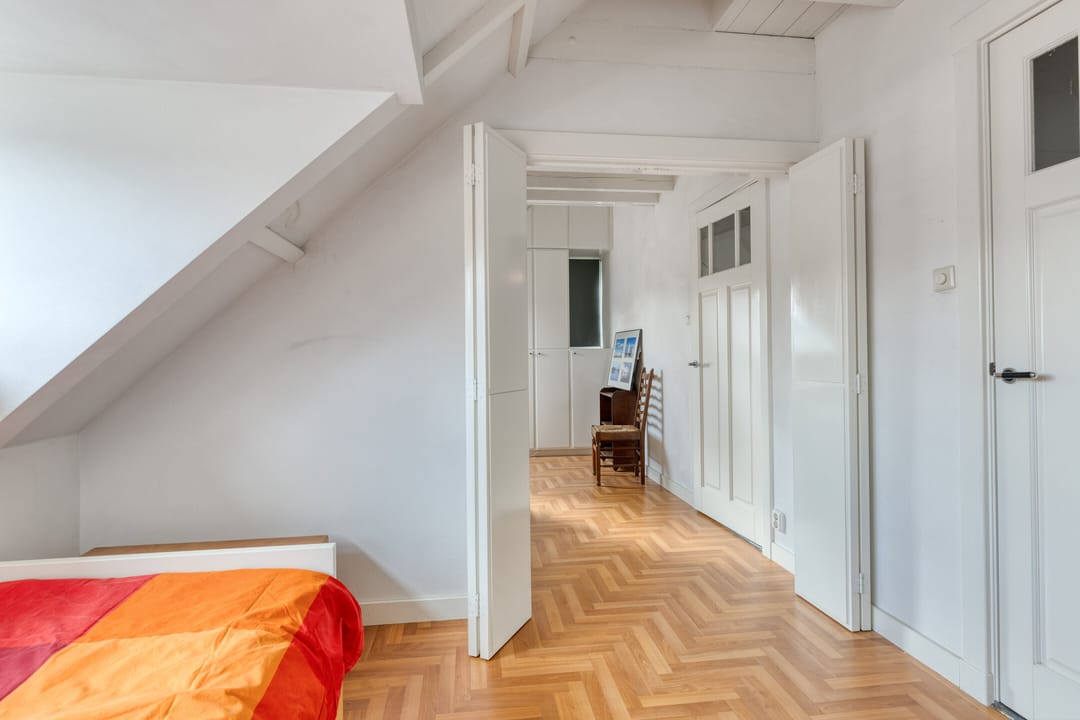 Foto 46 van Madoerastraat 1