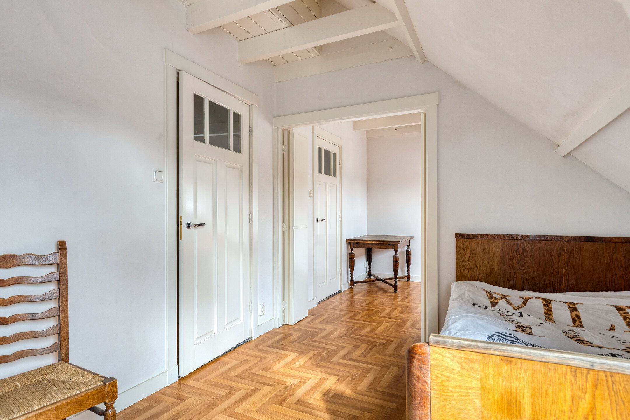 Foto 48 van Madoerastraat 1