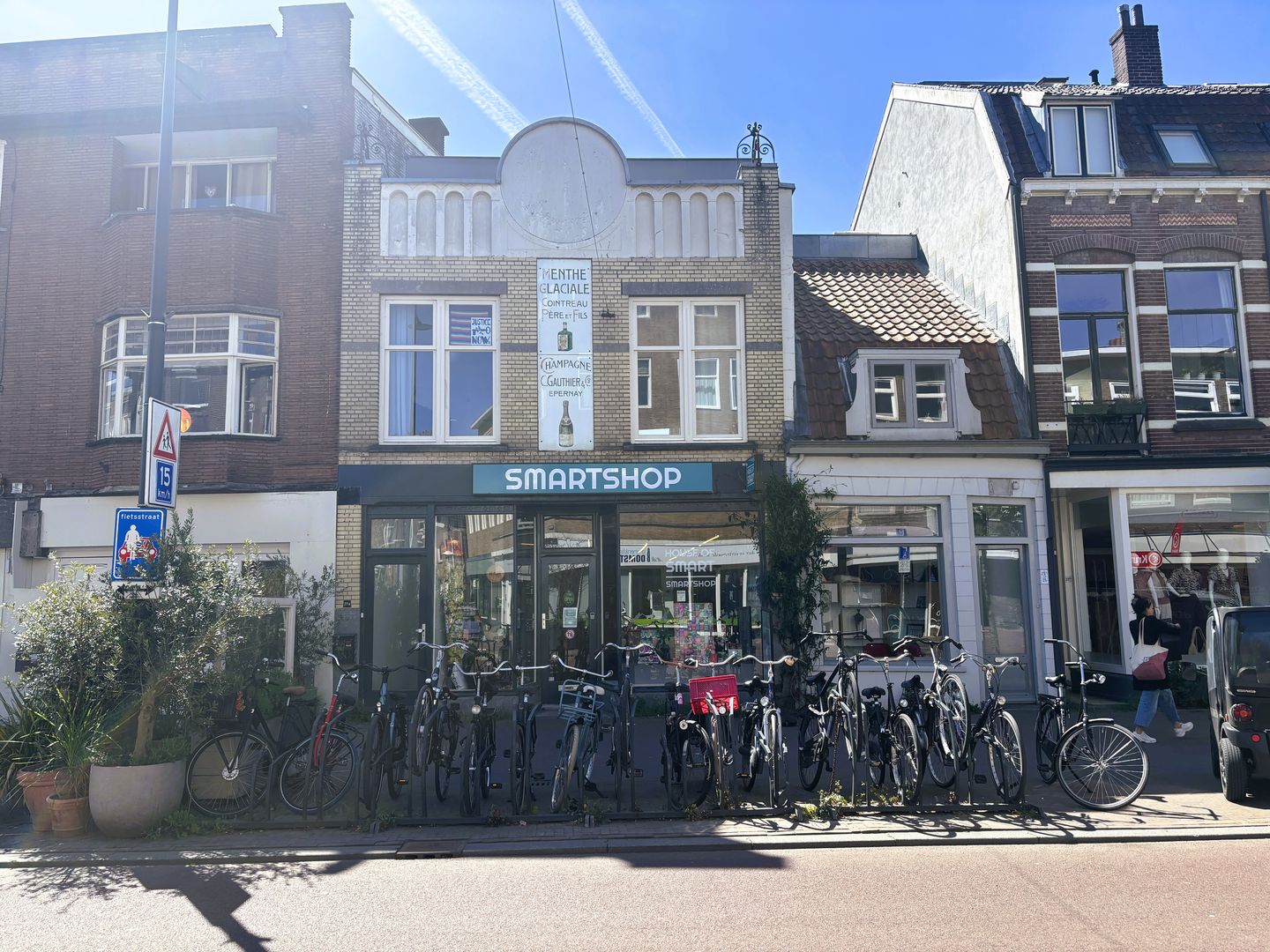 View photo 2 of Nachtegaalstraat 27