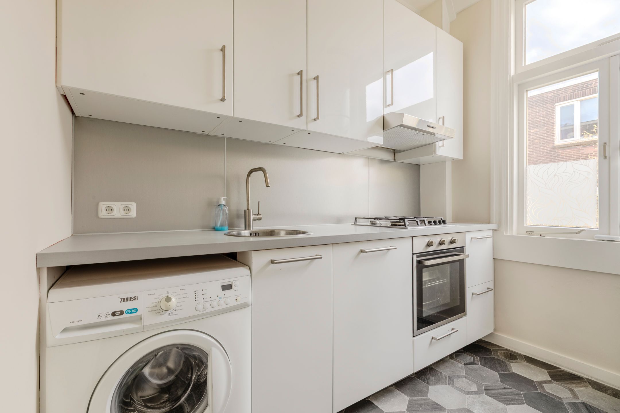 Foto 12 van Schoolstraat 151