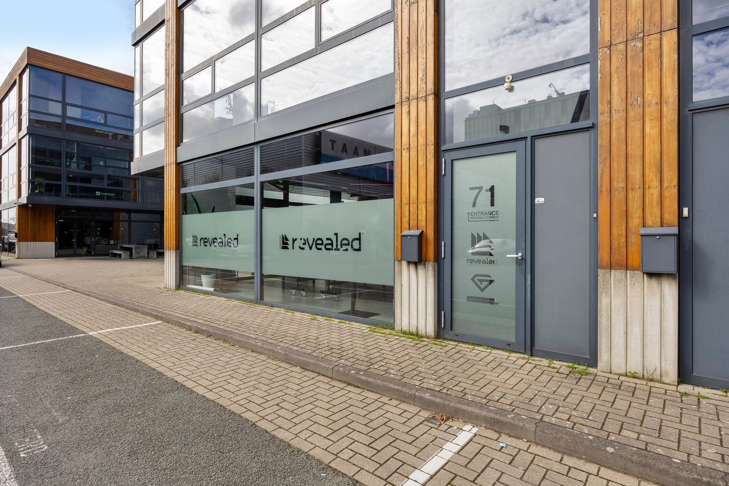 View photo 3 of Asterweg 71