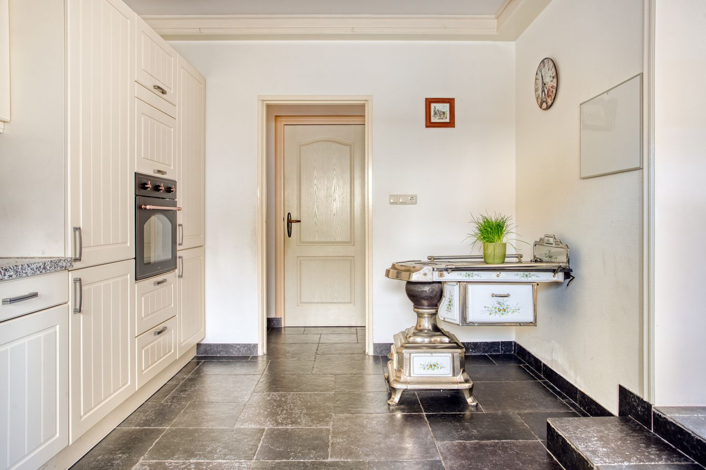 Photo 25 of Carnisseweg 59