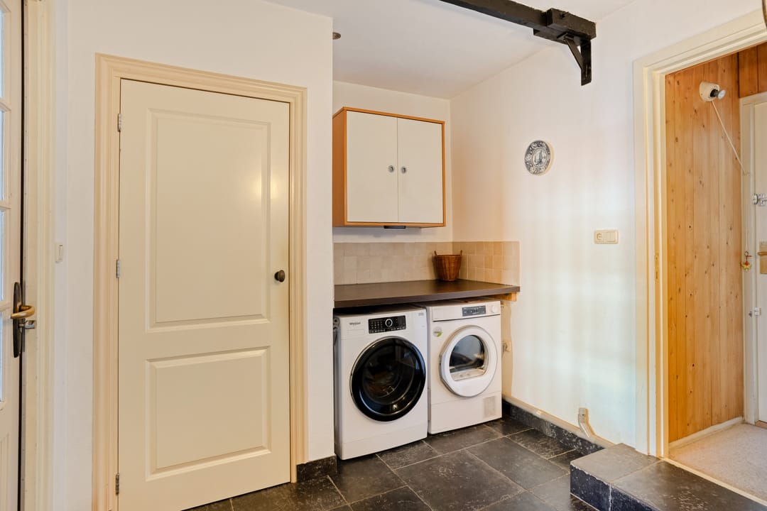 Photo 28 of Carnisseweg 59