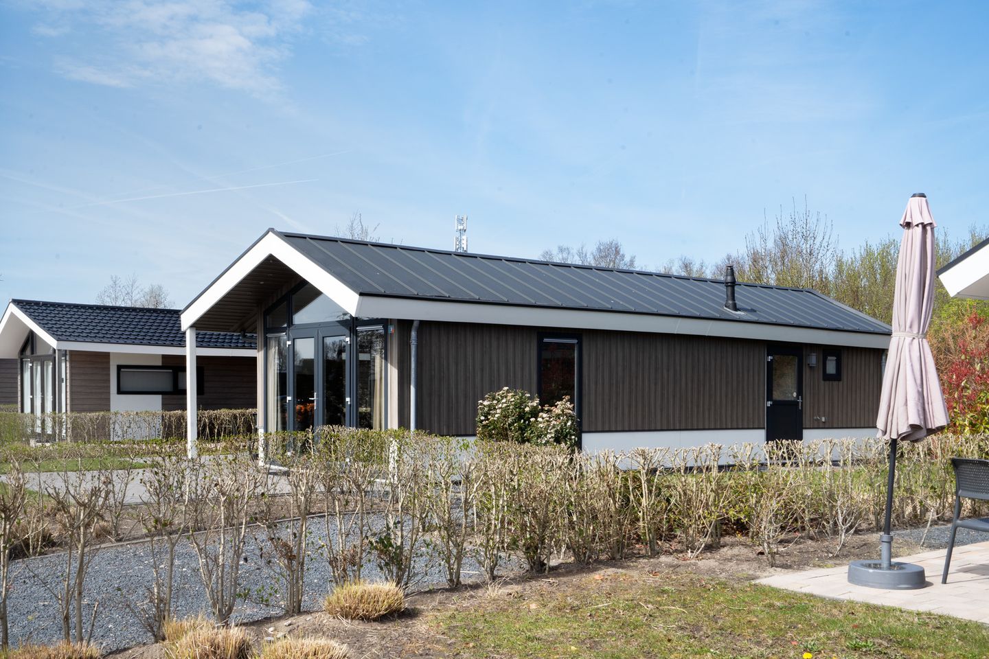 Foto 19 van Zuiderdijk 1-B003