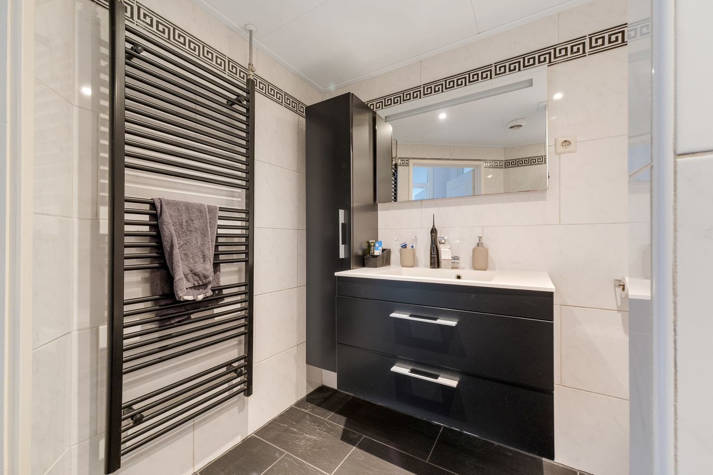 Foto 29 van Zwaluwstraat 76