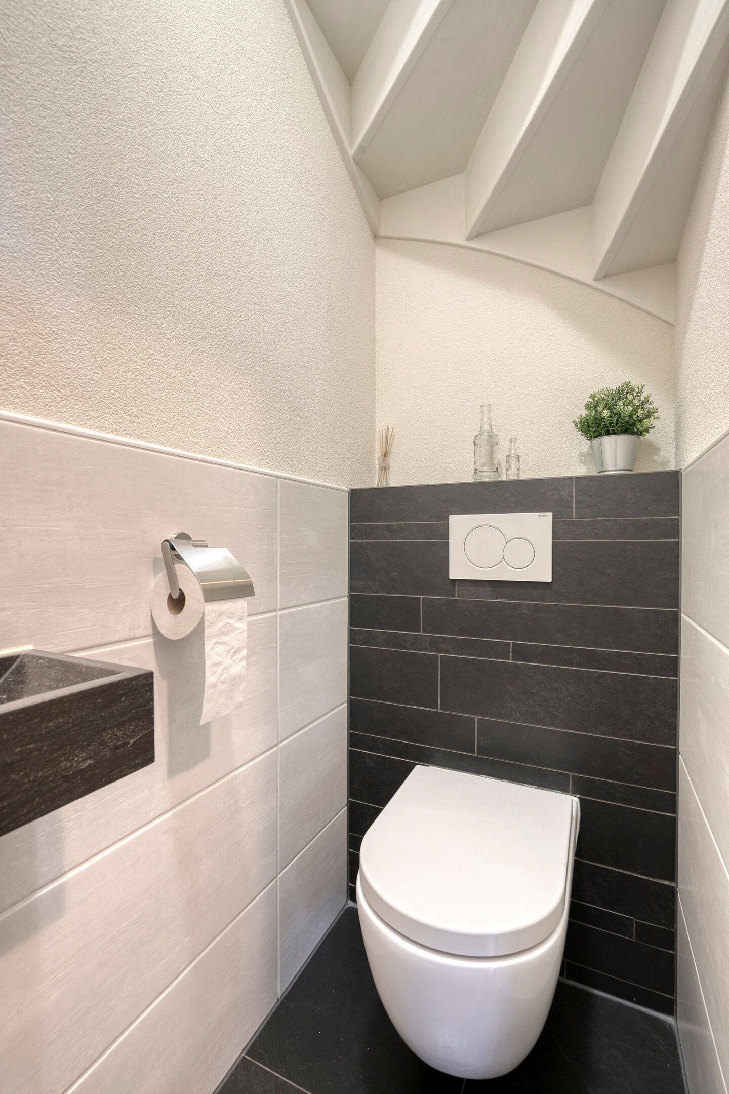 Photo 25 of Van Gentswei 6